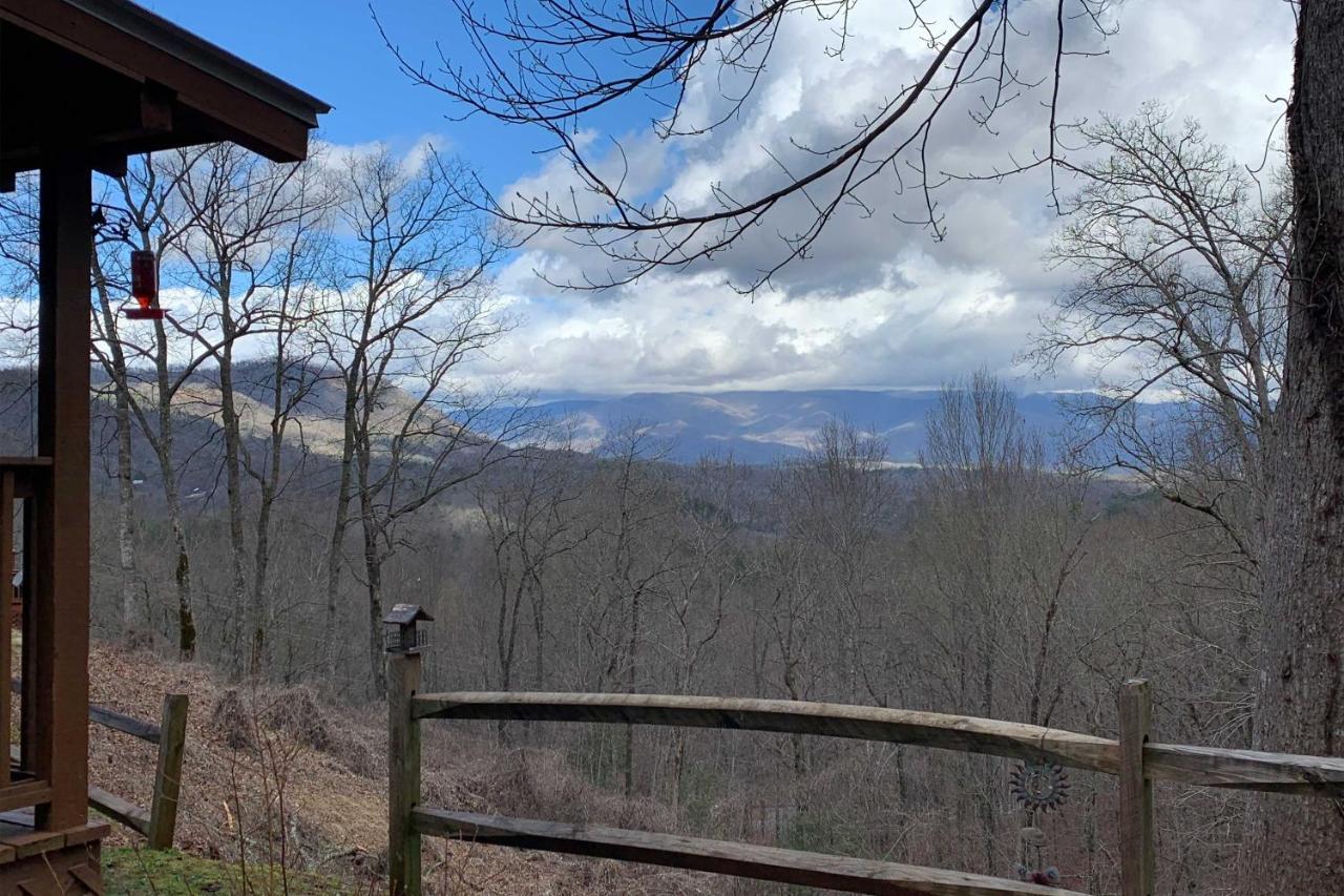 Cozy Cabin With Hot Tub And Smoky Mountain Views! Villa Bryson City Exterior photo