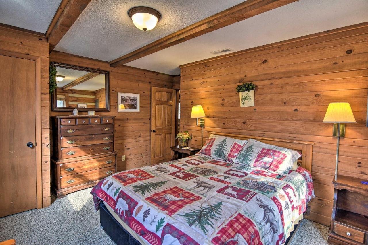 Cozy Cabin With Hot Tub And Smoky Mountain Views! Villa Bryson City Exterior photo